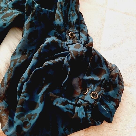 Grace Elements sz XL blue button front Semi sheer blouse - Picture 5 of 9